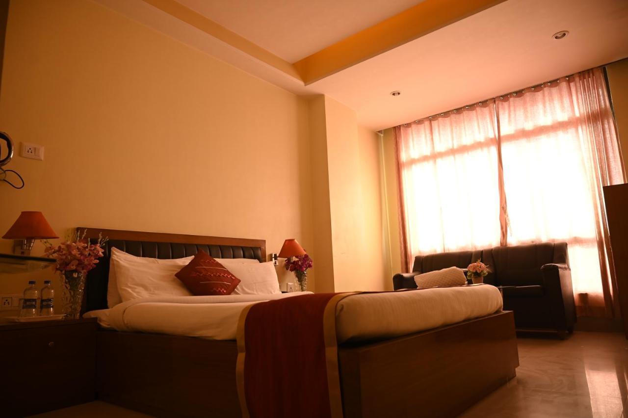 Hotel Dooars Mountain Alipur Duar Bagian luar foto