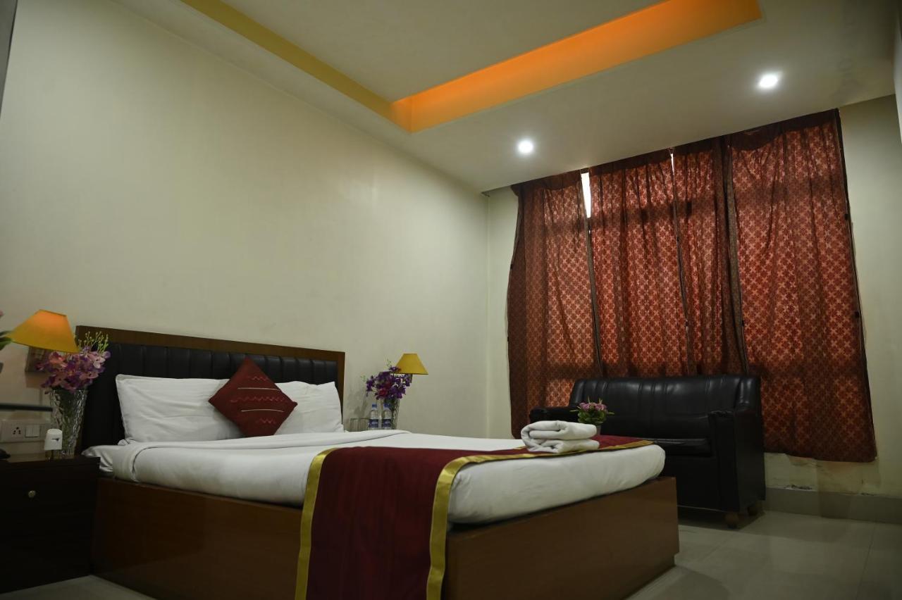 Hotel Dooars Mountain Alipur Duar Bagian luar foto